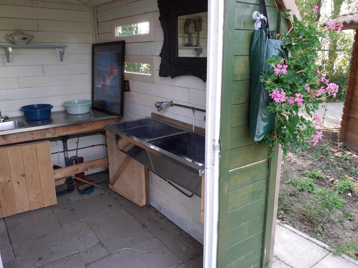 Wijndomein De Vier Ambachten -Overnachten In De Wijngaard Simonshaven Exterior foto