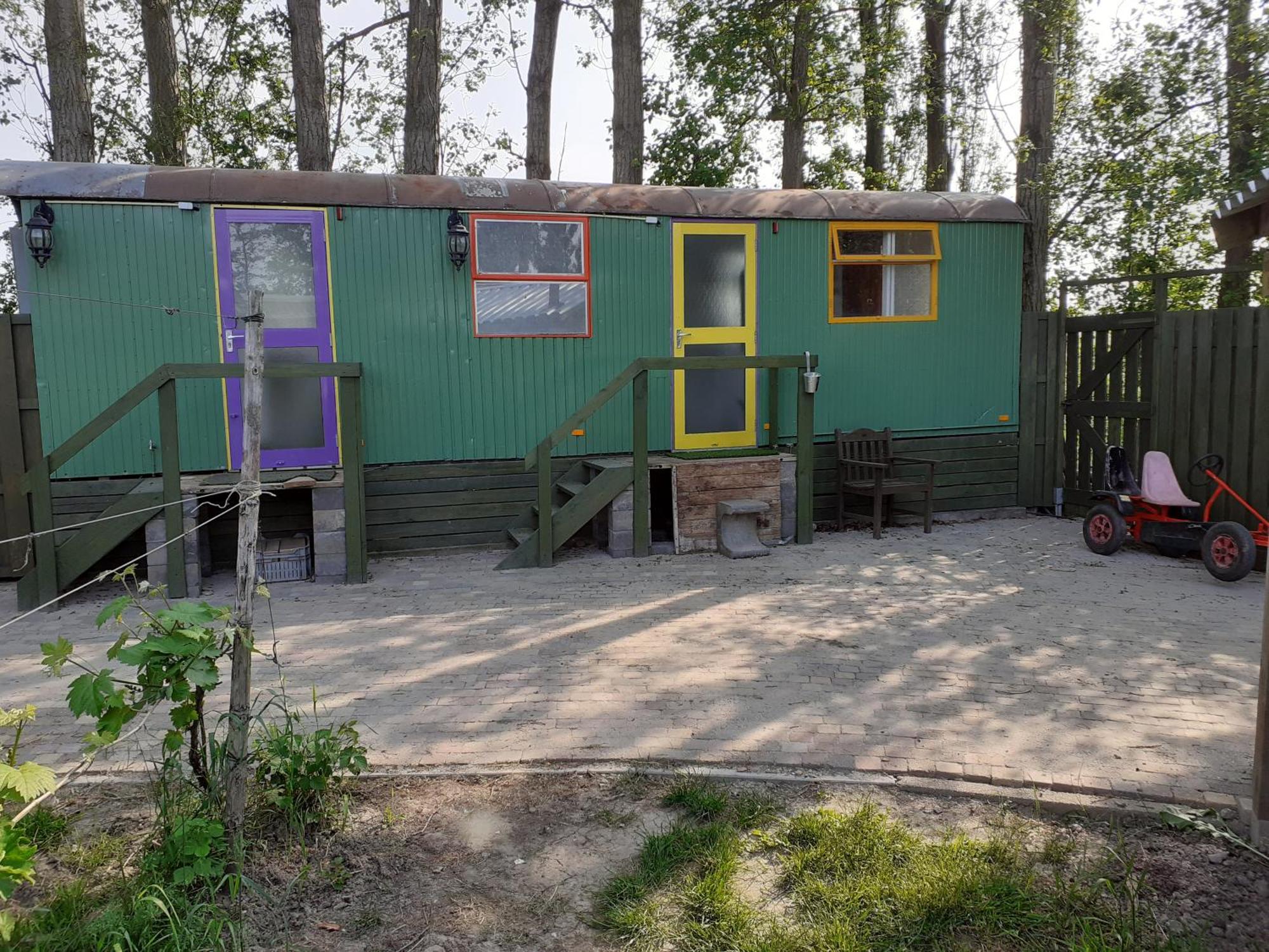 Wijndomein De Vier Ambachten -Overnachten In De Wijngaard Simonshaven Exterior foto